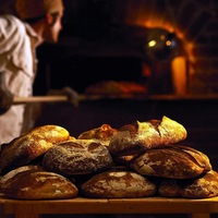 Печь хлеб на дровах – это по-дагестански или по-немецки